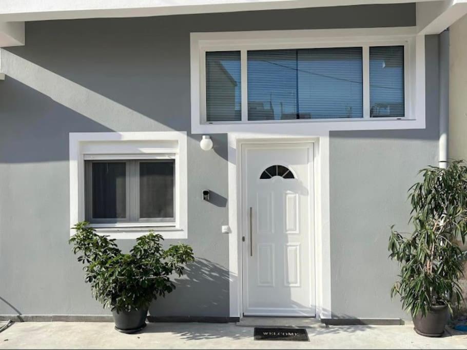 Chris Apartment With Loft Preveza Exterior foto